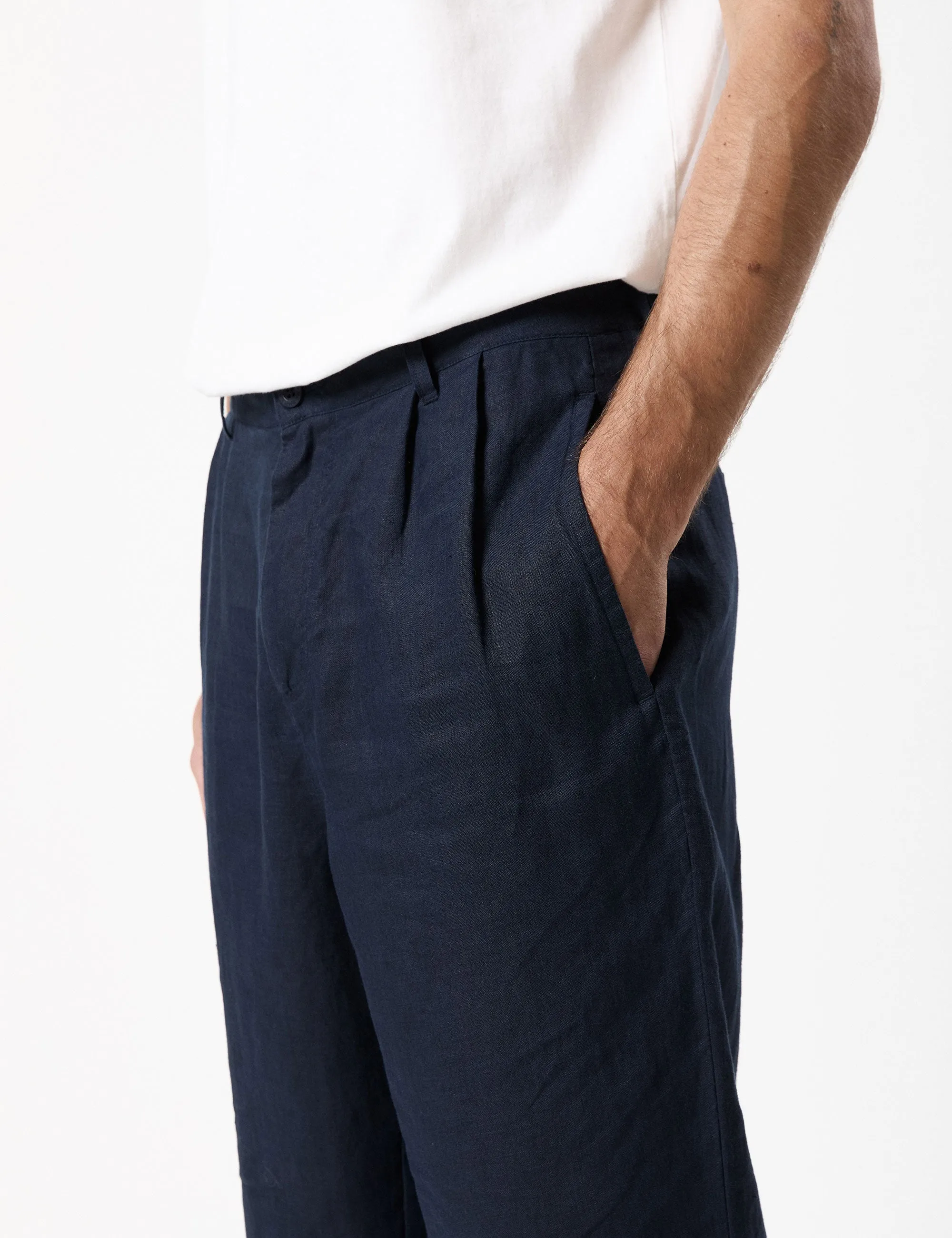 Brooklyn Linen Pleated Pant - Navy