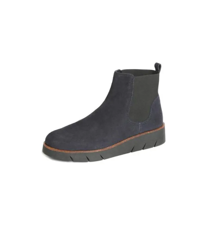 Italian Suede Pull-On Boot | Navy