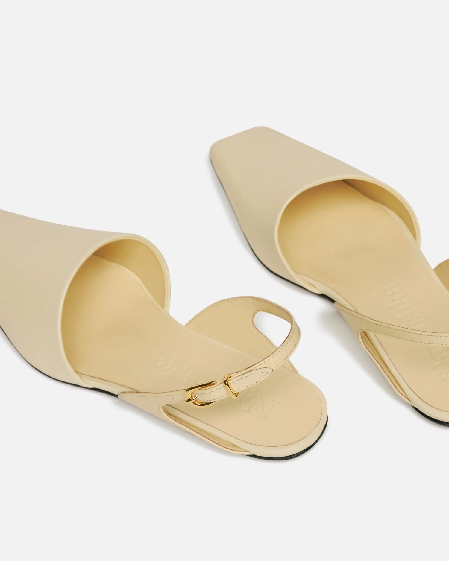 Maimu - Leather Point-Toe Flats - Off White