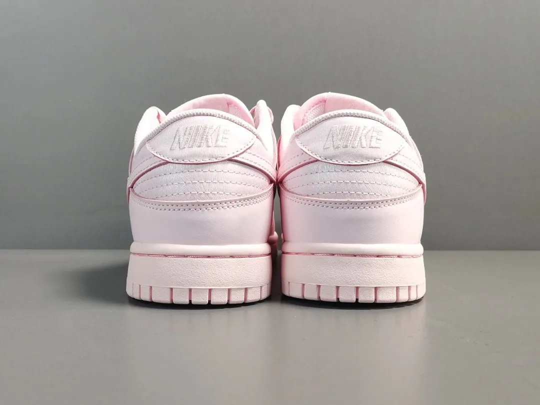 NIKE DUNK x PRISM PINK