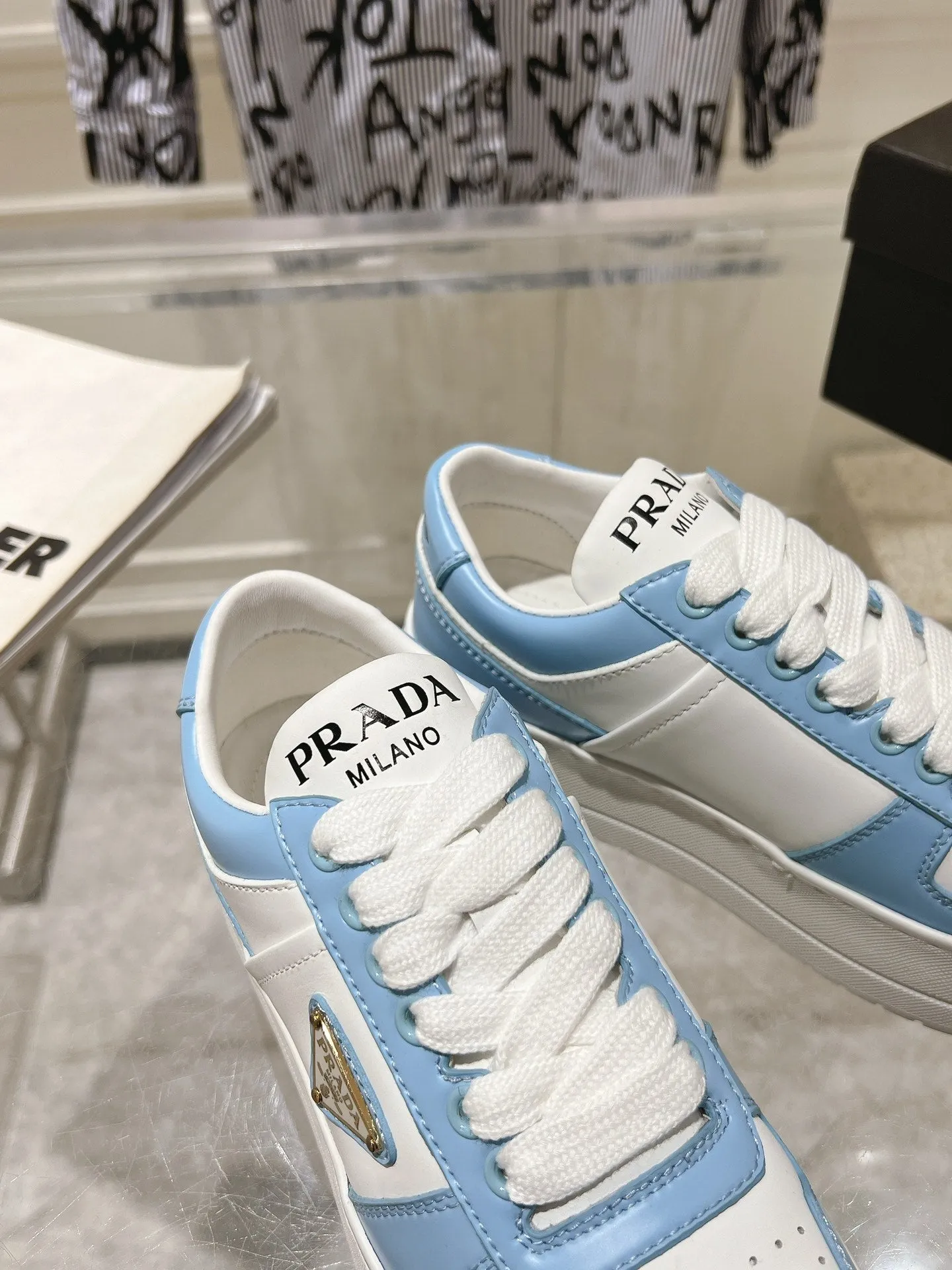 PRA DOWNTOWN BOLD SNEAKERS WHITE AND SKY CALFSKIN