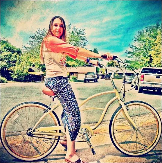 sixthreezero Breathe Women's 26" 3 Speed Beach Cruiser Bicycle