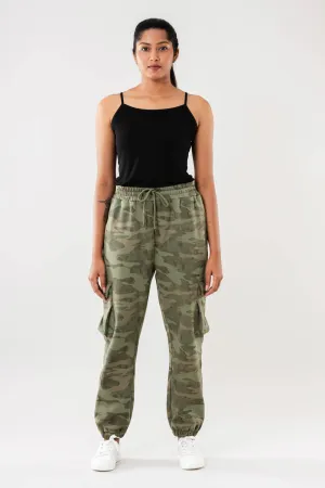 Women Green Camo Print Cargo Joggers